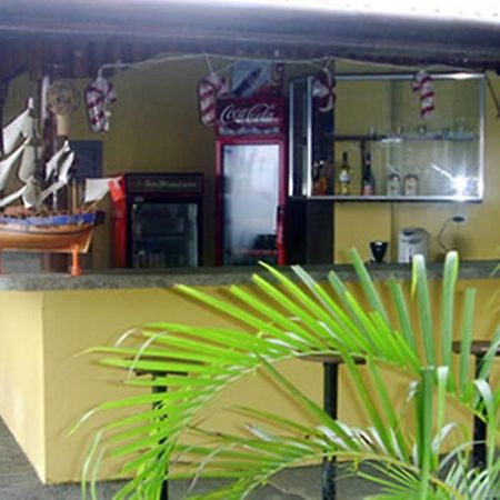 Casa Rey Francis Pension House & Restaurant Тагбиларан Сити Екстериор снимка